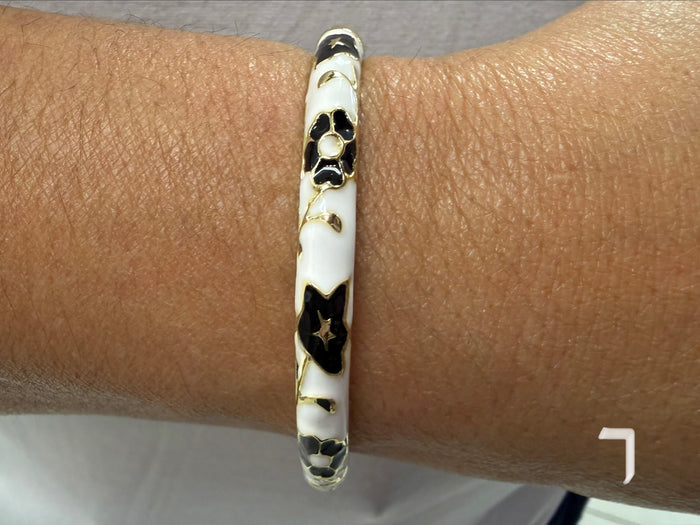 Cloisonne hinge bracelet - fits up to 7"