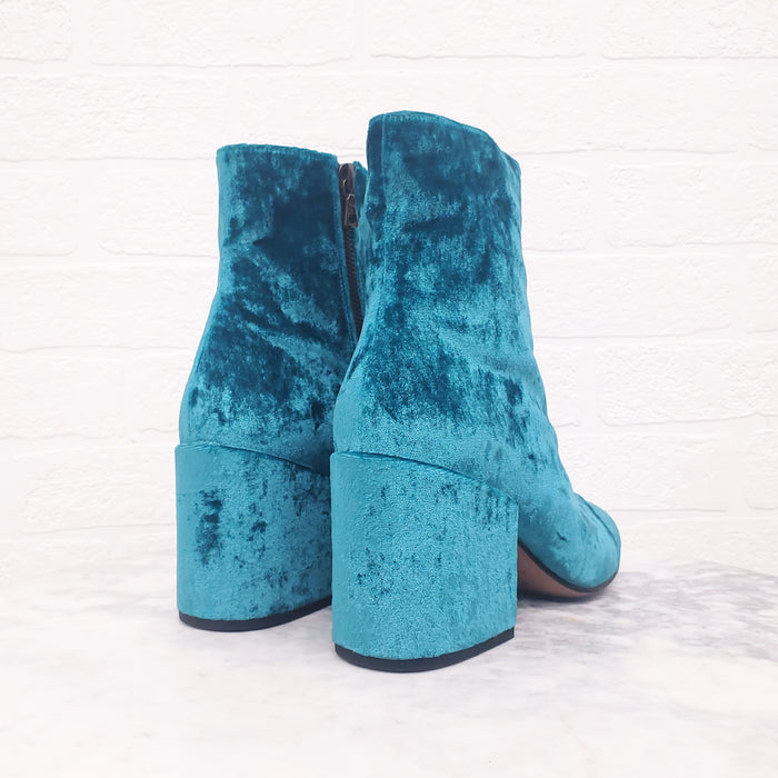 DRIES VAN NOTEN BLUE VELVET BOOTS - SIZE 37.5