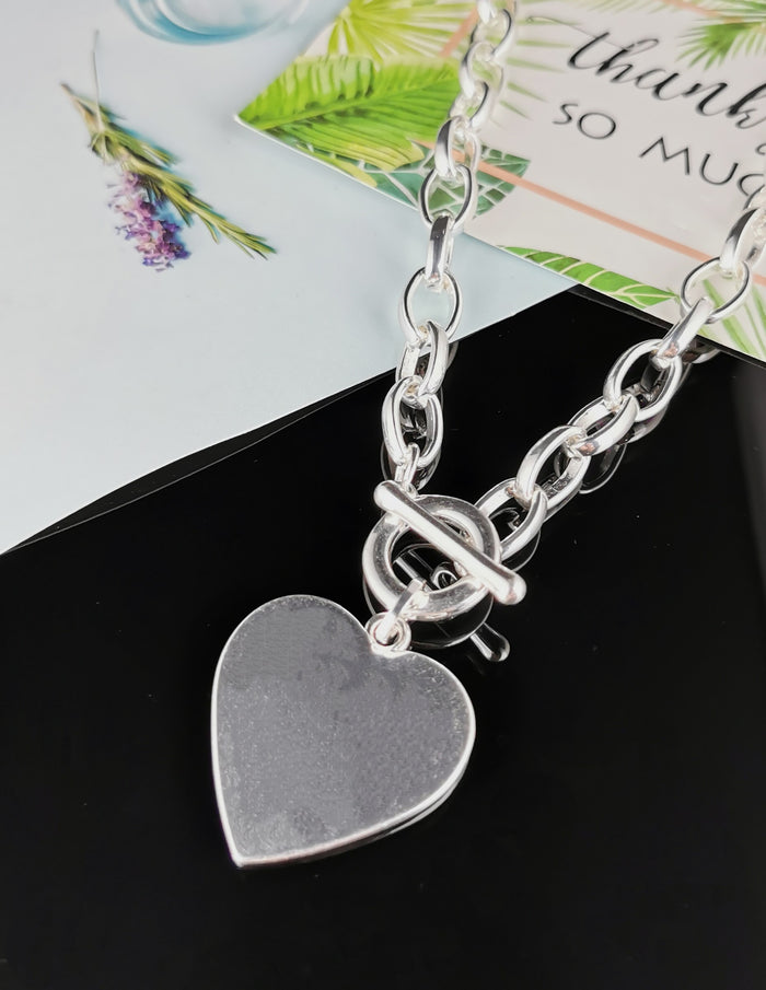Pretty Heart Necklace - Silver