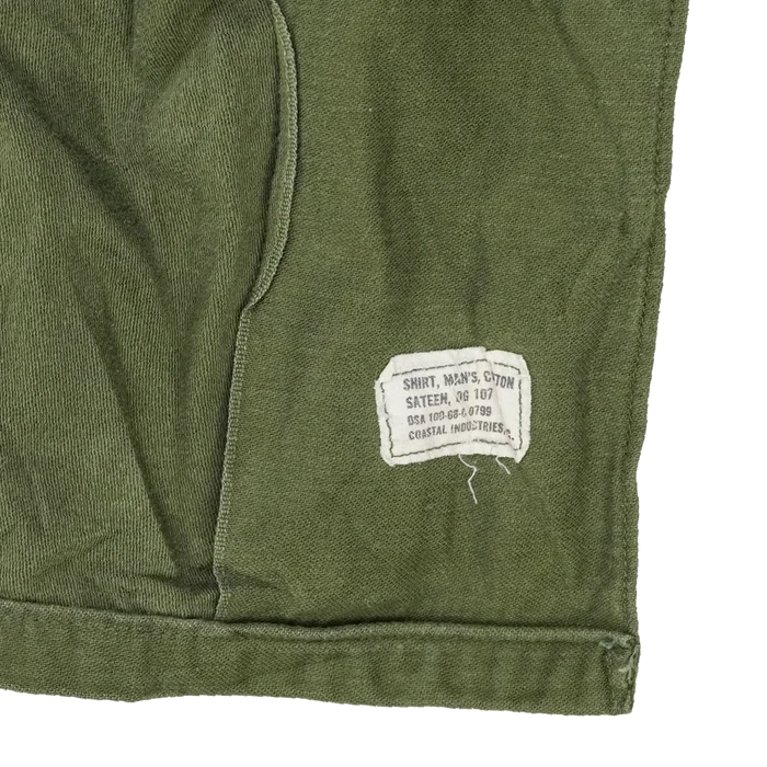 US Navy OG-107 Short Sleeve Utility Shirt - 15.5x33, Medium - US Navy Surplus - Field Jackets