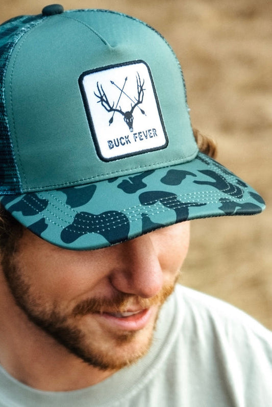 mucker bucket - "buck fever" camo trucker bucket on model