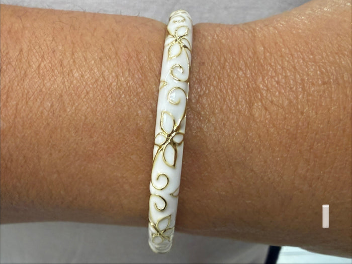Cloisonne hinge bracelet - fits up to 7"