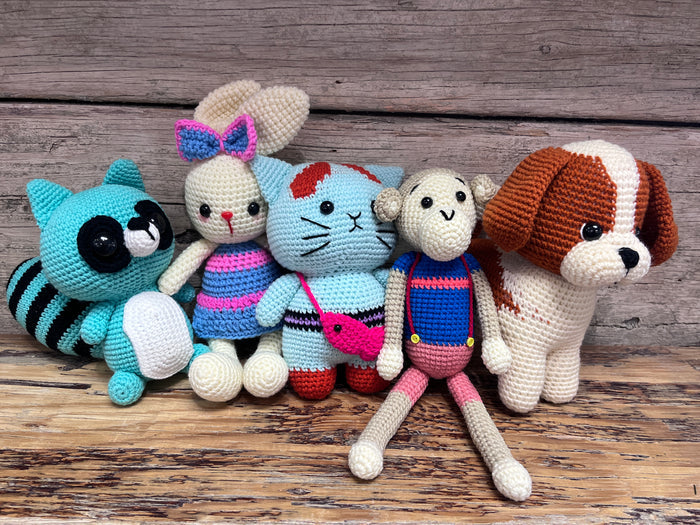 Crochet Animals & Friends - Large