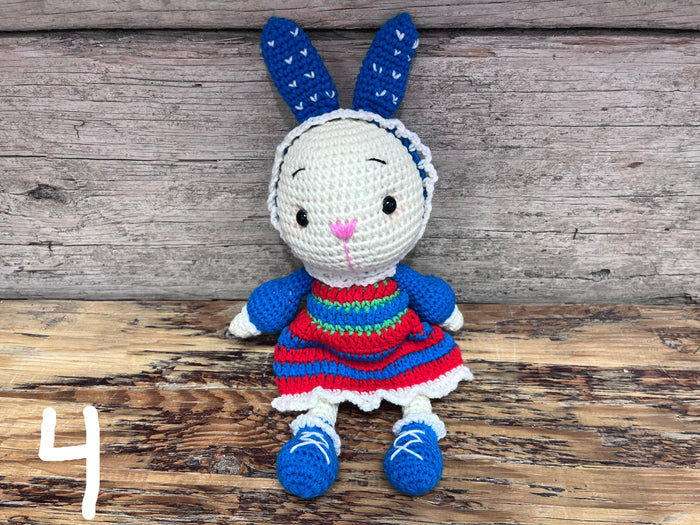 Crochet Animals & Friends - Large