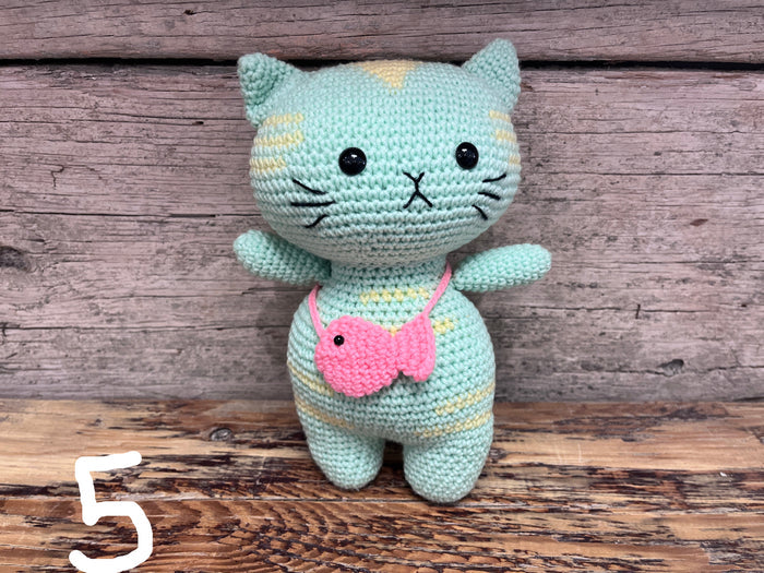 Crochet Animals & Friends - Large