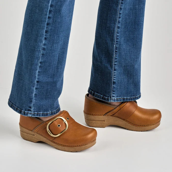 Dansko Pearson Clog in Tan Tumbled Leather