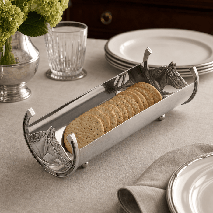 Horseshoe Cracker Holder 3