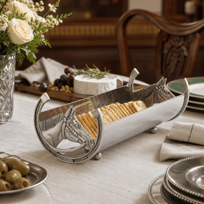 Horseshoe Cracker Holder 6
