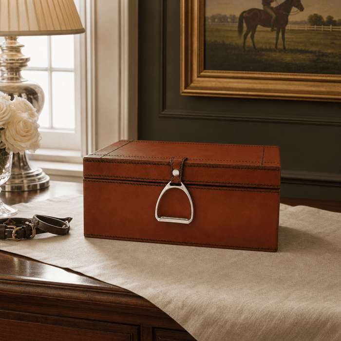 Stirrup Large Leather Box 2