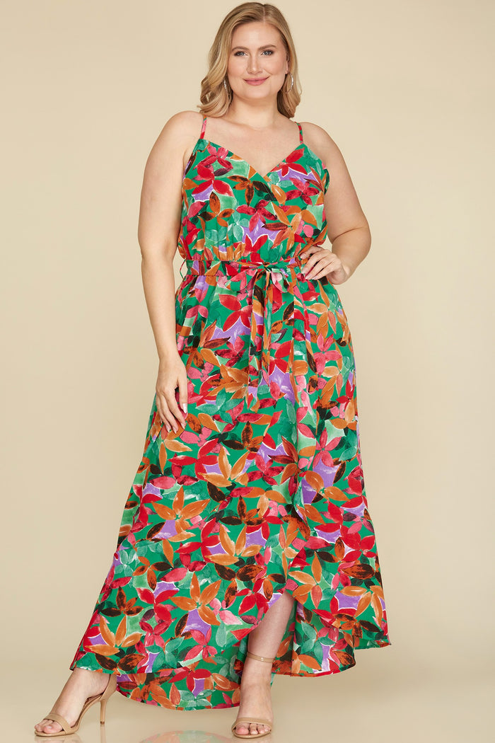 Straw Hat & Mocktail Dress in Green - Plus