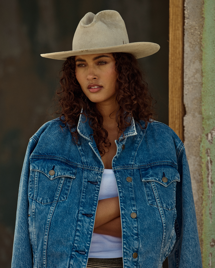 Tecovas Women's Denim Trucker Jacket in Medium Wash