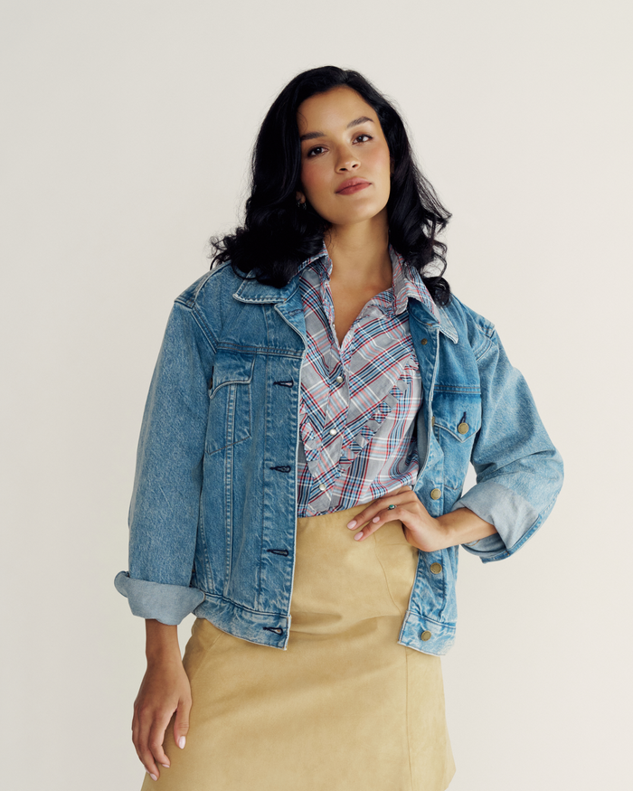 Tecovas Women's Denim Trucker Jacket in Medium Wash