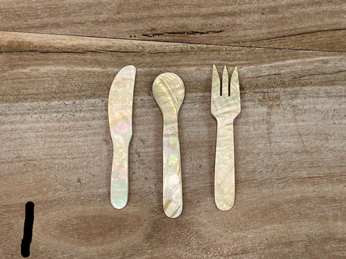Utencil Sets of 3 - Mother of Pearl 4"
