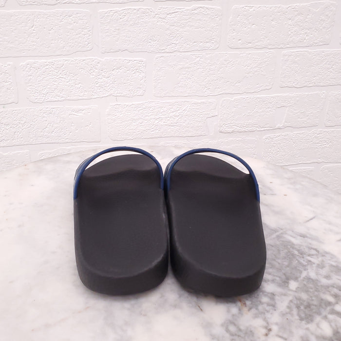 VALENTINO NAVY STAR SLIDES - SIZE 37