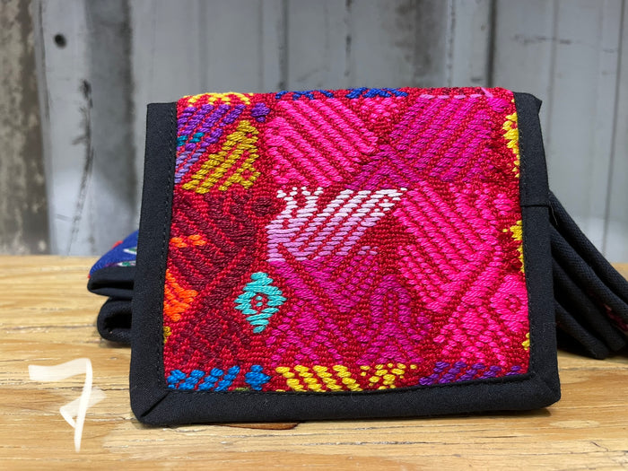 Wipil wallet with velcro